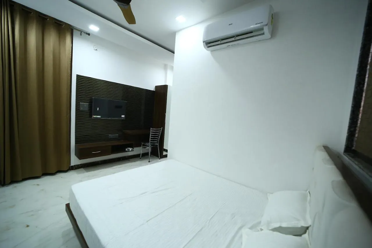 Πανσιόν Hotel Byke Ride - Walkable From Agra Cantt Railway Station
